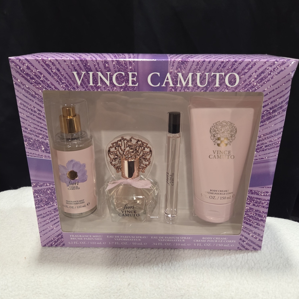 NWT Vince Camuto Purple Fragrance Collection 4 Piece set
